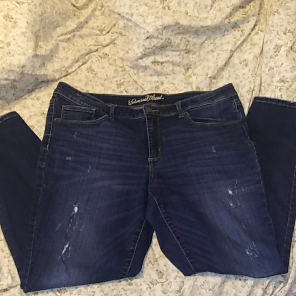 Womens size 16 distressed skinny jeans